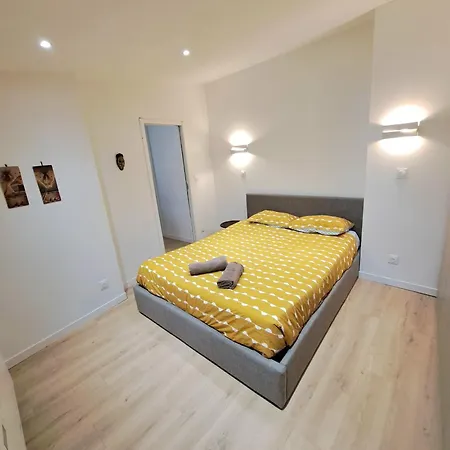 Le Bertholey Apartament *